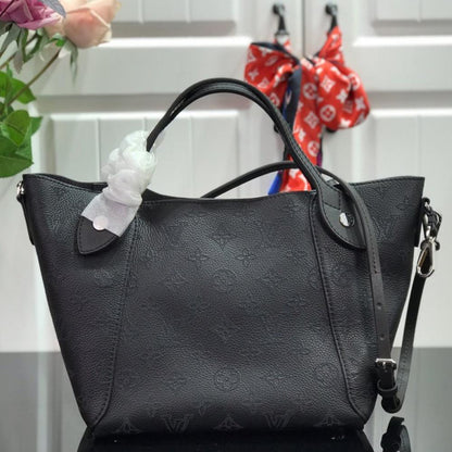 LV HINA PM